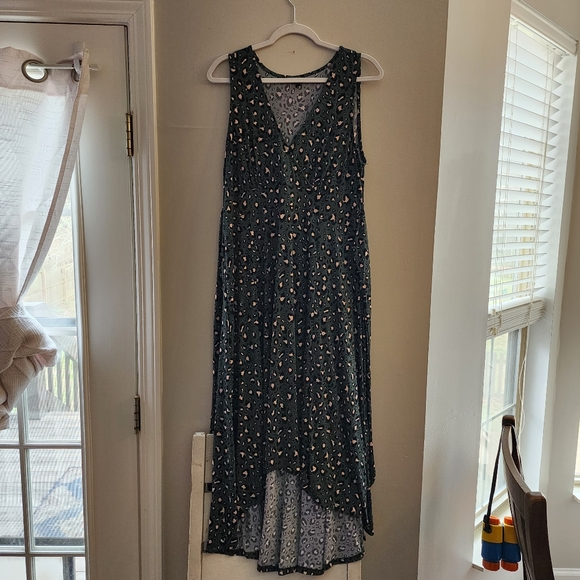 Torrid (Size 1) Leopard Print Green and Pink High Low Dress - Picture 2 of 6